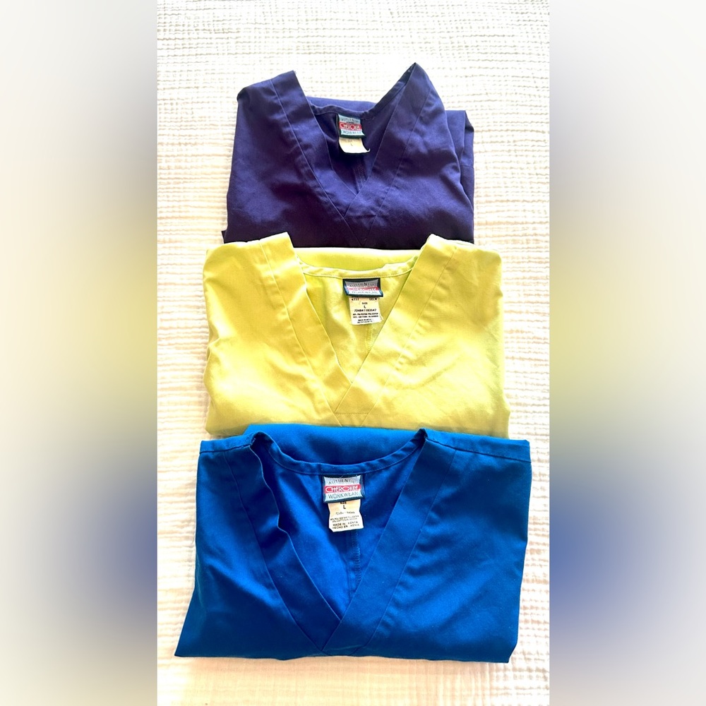 Authentic Cherokee Scrubs Workwear Shirts size Large (3)